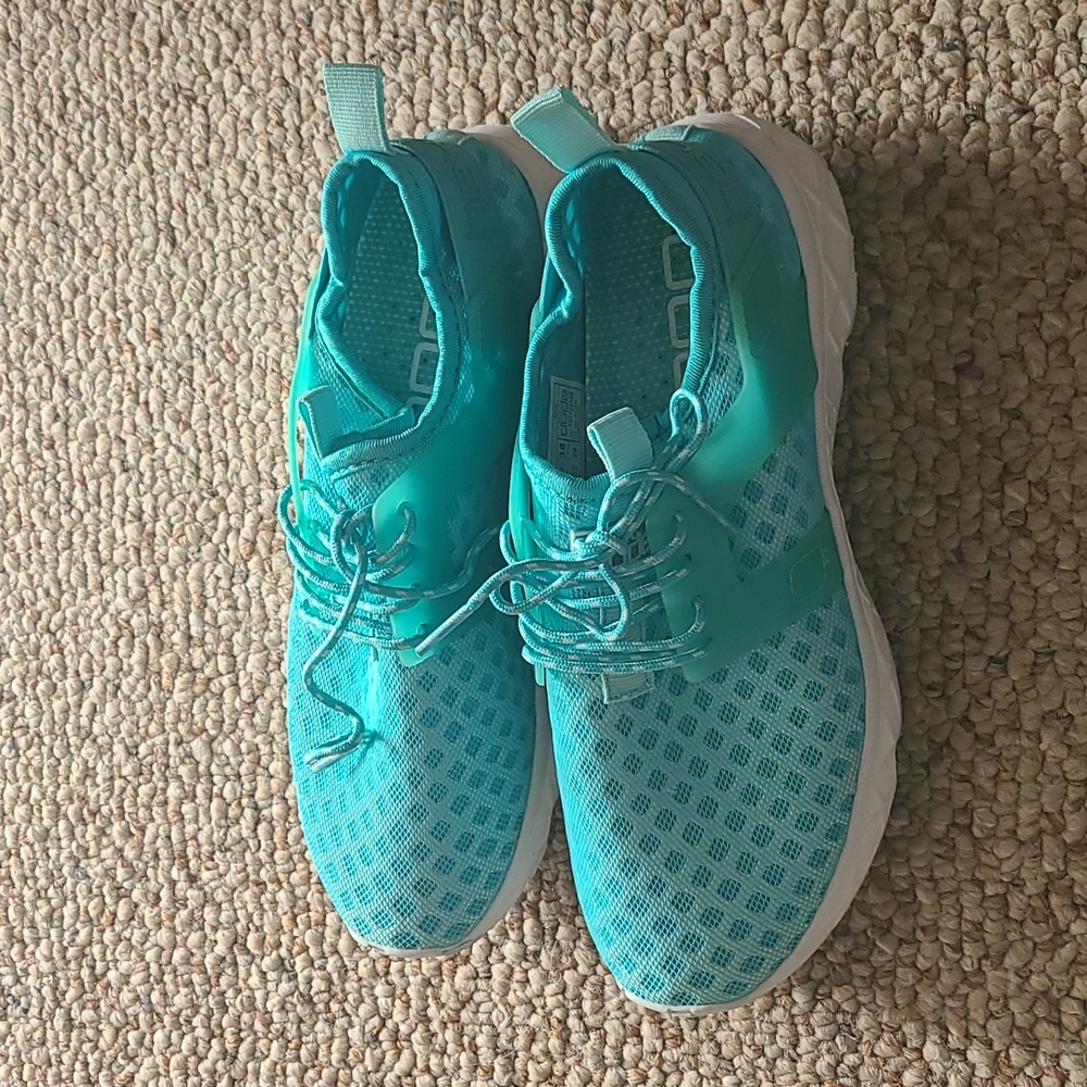 Hey Dude shoes